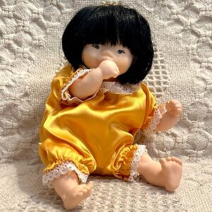 MIELER DOLL LIMITED ASIAN MBJ HONG KONG 8 in. Collectible Rare